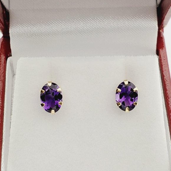 10K Yellow Gold Amethyst 7x5mm Stud Earrings - Picture 1 of 4